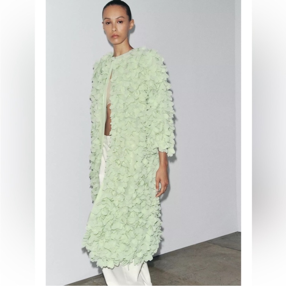 Zara Mint Green Petal Coat Size-XL NWT
